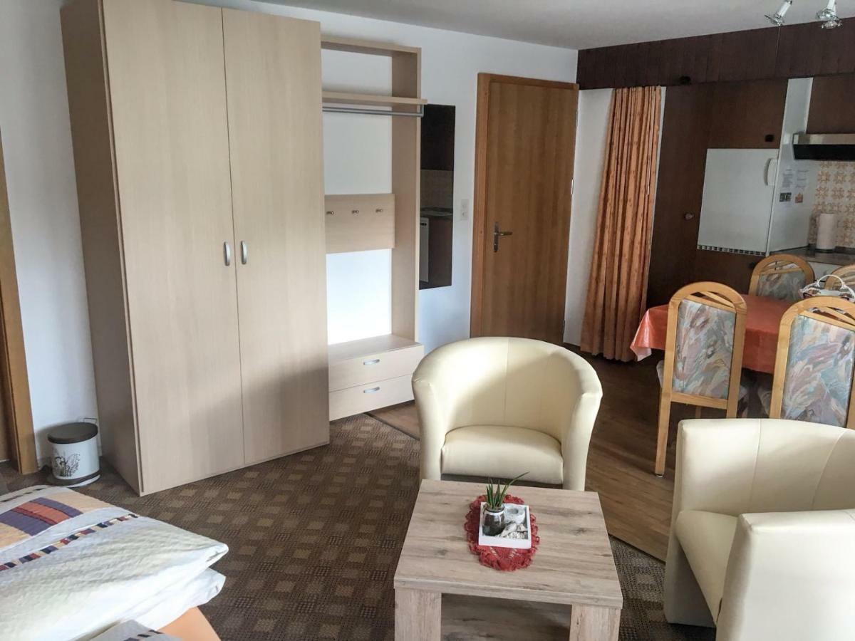 Ferienhaus Perle Saas-Grund Esterno foto